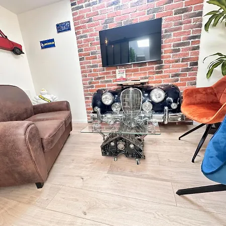 Appartamento L échappée Rémoise, Jacuzzi Proche Caves Champagne Reims
